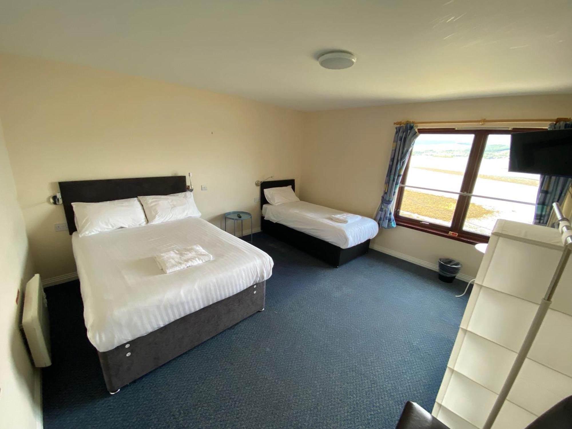 Waterfront Lodge - Accommodation Only Fort William Habitación foto